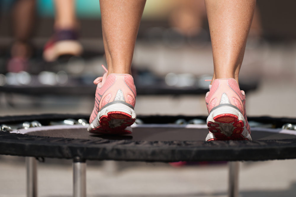 Gli sport che ti fanno tornare bambina 3 trampolino:sport divertente