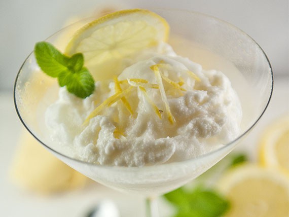 I dolci light con la frutta estiva 3 sorbetto al limone, dolce estivo