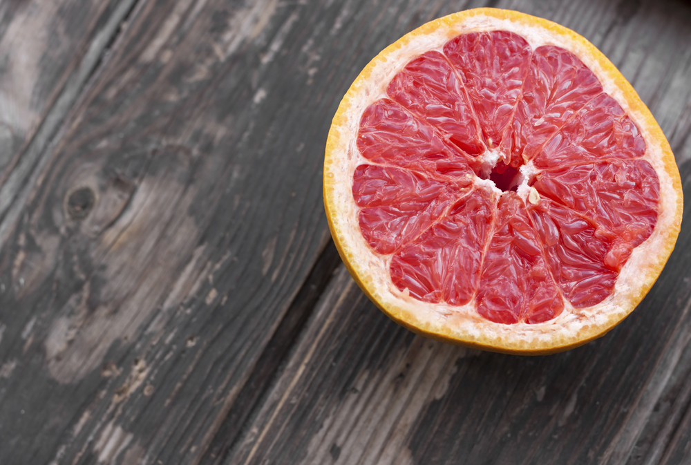 Frutta di gennaio: scopri tutte le varietà e le proprietà nutrizionali 6 Pompelmo frutta gennaio