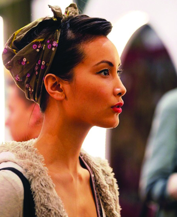 Gli accessori per capelli: fasce, foulard e turbanti 17 fascia 24