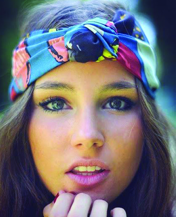 Gli accessori per capelli: fasce, foulard e turbanti 18 fascia 25