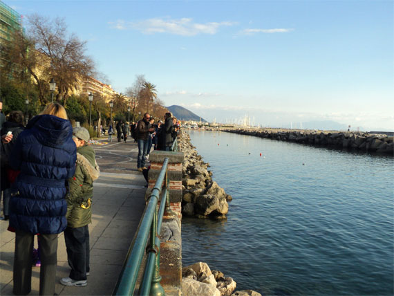 Il fascino di Napoli e Salerno a Natale 2 ammira il fascino di napoli sotto natale