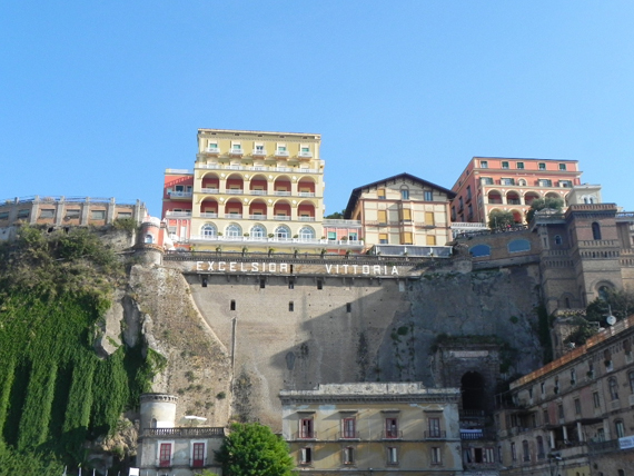 Sorrento: racconto di un viaggio tra arte e cucina 13 Sorrento sedici