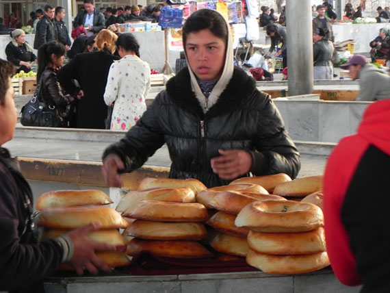 Uzbekistan: viaggio tra storia, cultura e sapori 13 cibo uzbekistan 20