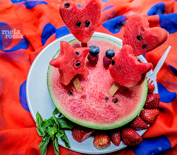 Merende per bambini: 5 idee con la frutta 2 Idea originale per l'anguria da mangiare d'estate