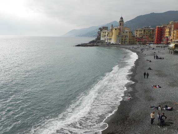 Viaggi e assaggi: Camogli 6 vai a Camoglia a visitare il mare, la città e i piatti e dolci tipici
