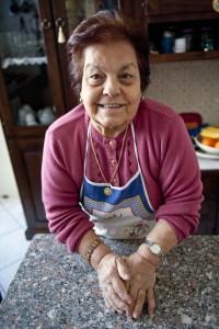 I tagliolini fatti in casa in poche mosse! 1 signora che fa pasta fresca fatta in casa