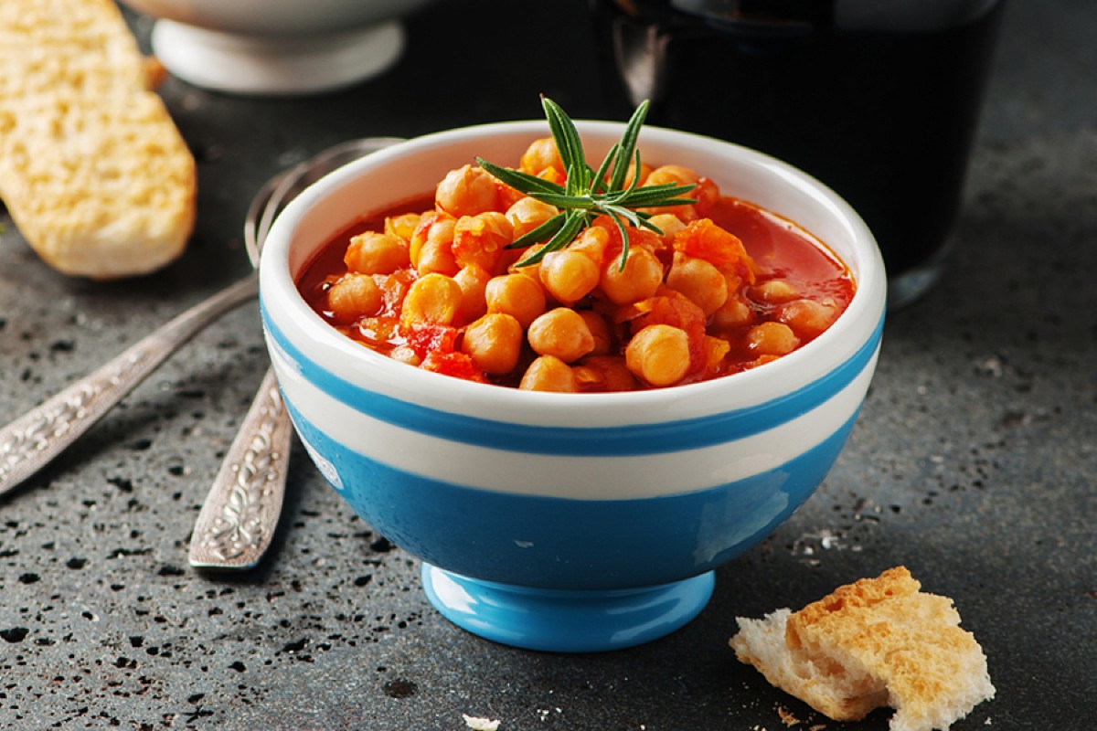 Le migliori ricette vegane per gli intolleranti 18 zuppa di ceci con rosmarino
