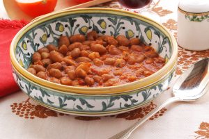 Fagioli all&rsquo;uccelletto, un contorno nutriente e gustoso