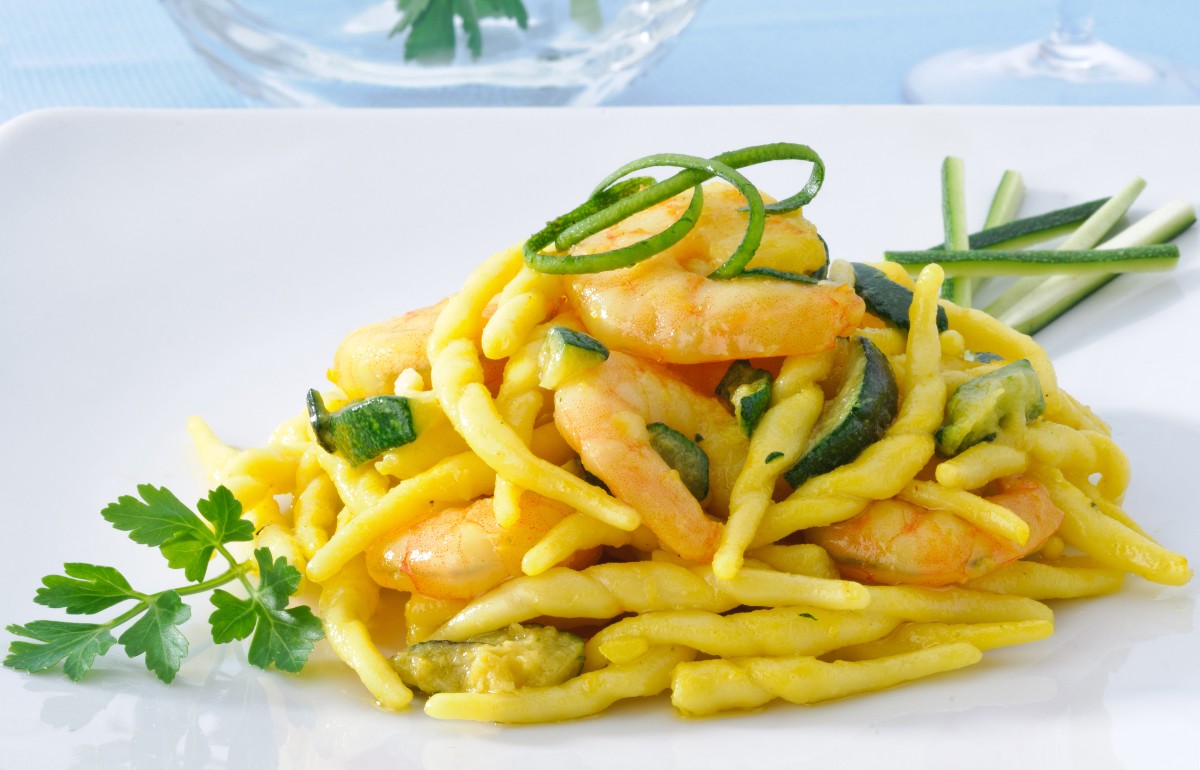 Trofie zucchine e gamberetti: la ricetta facile 2 Ricetta delle trofie zucchine e gamberetti