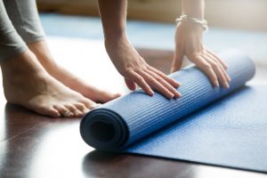 Home fitness: 5 lezioni per allenarti a casa tua