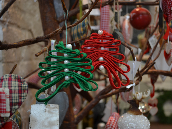 Decorazioni natale fai-da-te 8 preparazione alberi tre