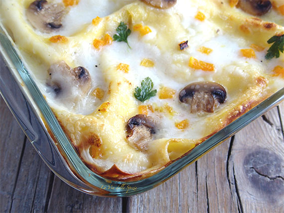 Il menù mediterraneo per le tue feste di Natale 2 lasagne con zuppa e funghi