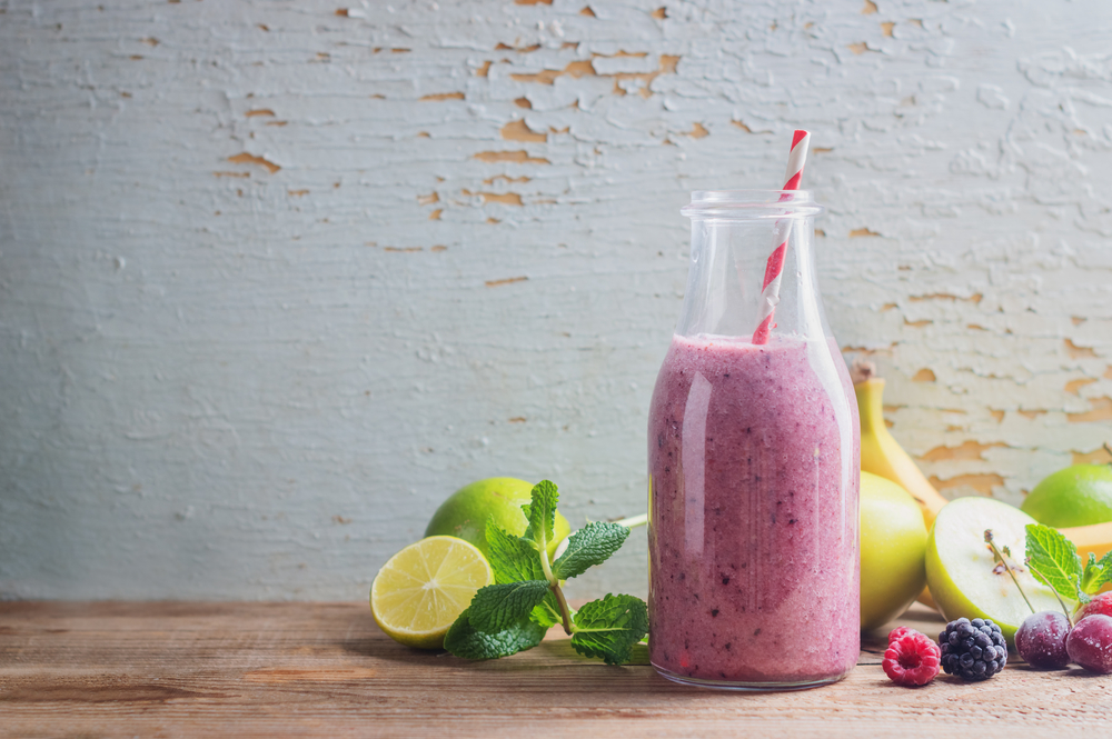 La mela da bere: 3 frullati di frutta per fare il pieno di vitamine 2 frullato di mele red dream