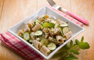 Pasta alla ricotta con zucchine