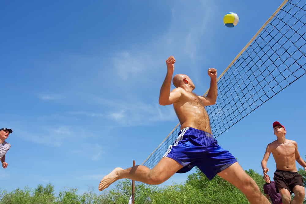 Sport al mare da praticare: scopri tutti i benefici 1 sport al mare beach volley