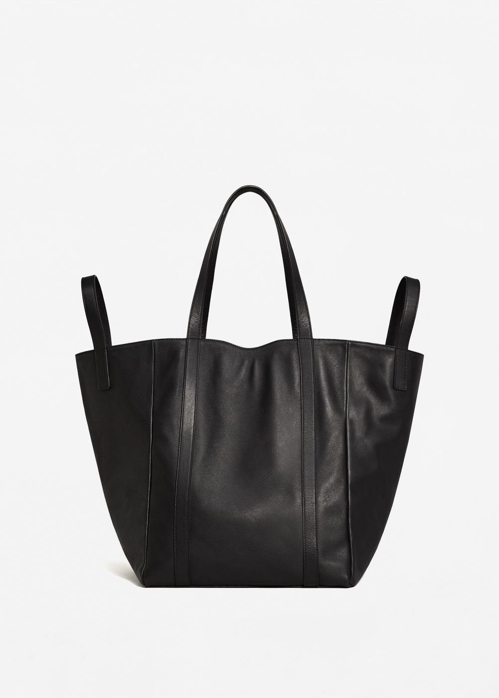 Borse per l'inverno: 20 modelli per trovare la tua it-bag 15 Borsa shopper pelle Mango