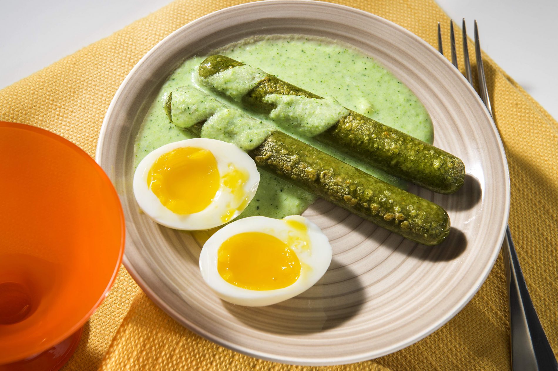 Ospiti vegetariani a cena? Ecco le idee per non sbagliare 4 Ospiti vegetariani a cena: ricetta con wurstel di verdure