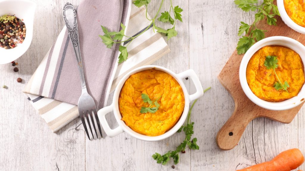 Ricette sane e creative per Halloween 5 ricette per Halloween: flan di zucca e ricotta