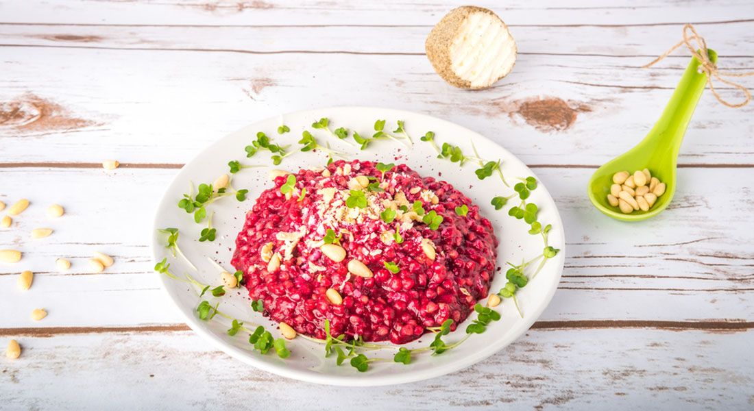 Cucinare fa bene al morale e alla salute! 3 risotto alla barbabietola rossa