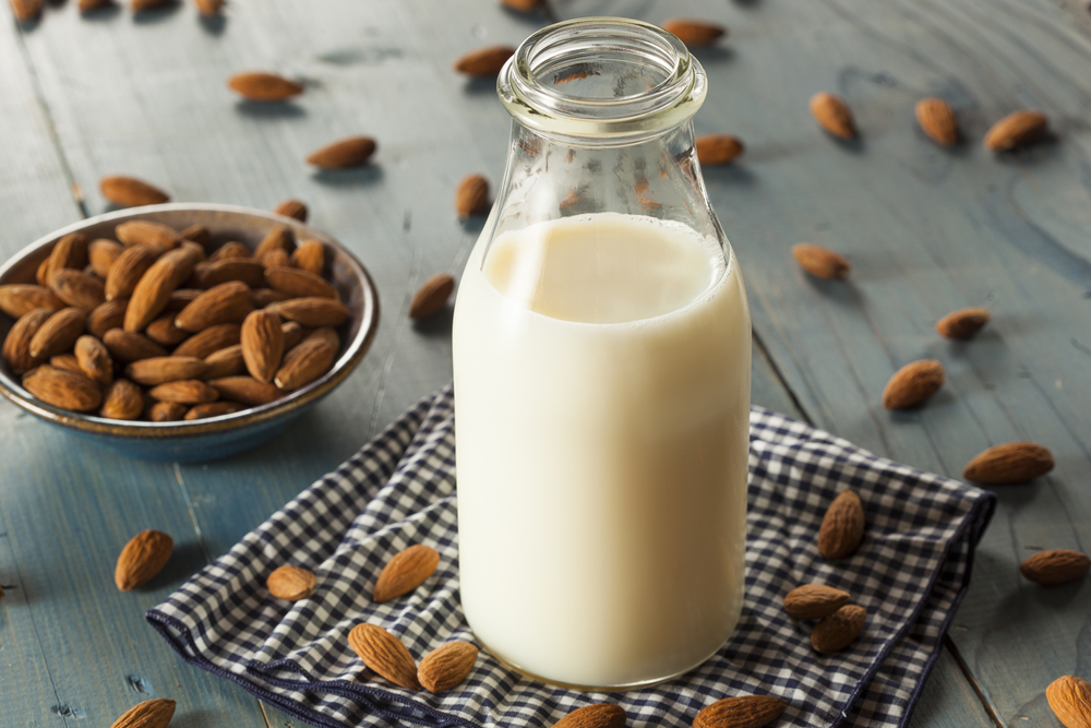 Cibi trendy: il parere del nutrizionista sui cibi alla moda 1 I cibi più trendy: latte