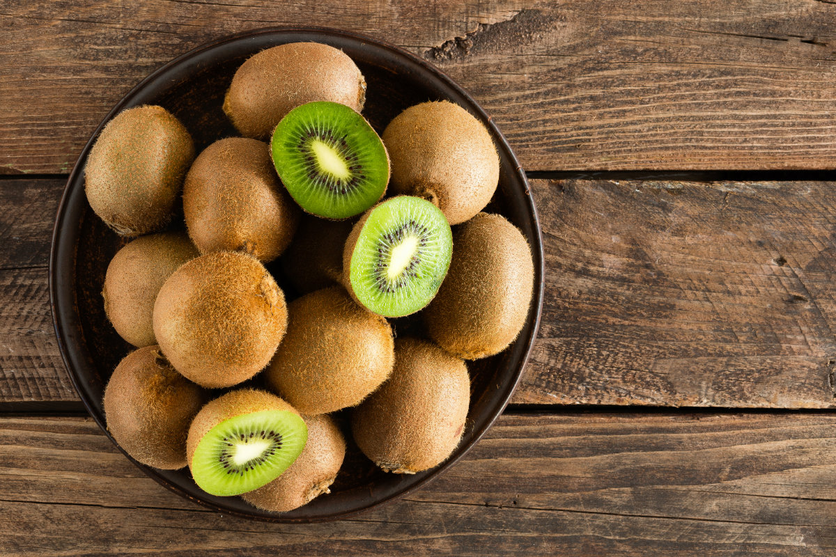 Frutta di stagione a novembre 4 frutta di novembre, kiwi