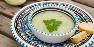 Zuppa di finocchi con bocconcini di soia