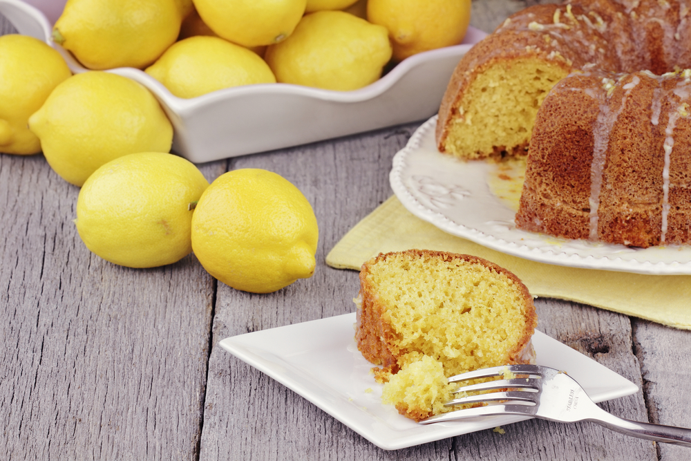 Ricette con il limone: le proposte fresche e nutrienti di Melarossa 18 ciambellone al limone, ricetta light senza burro