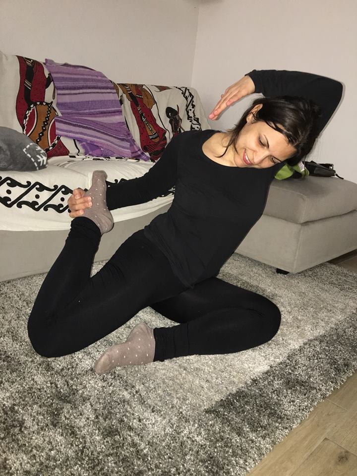 #StretchRevolution: sfida le melarossine a colpi di yoga e stretching 13 stretchrevolution