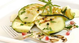 Insalata di zucchine e funghi