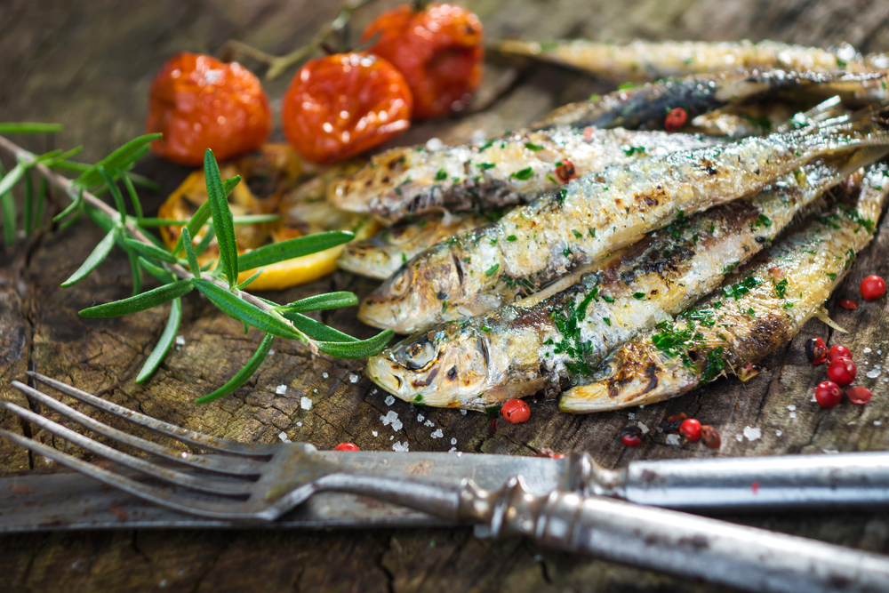 10 cibi da consumare per non ingrassare d'estate 7 cibi per non ingrassare d'estate, le sardine