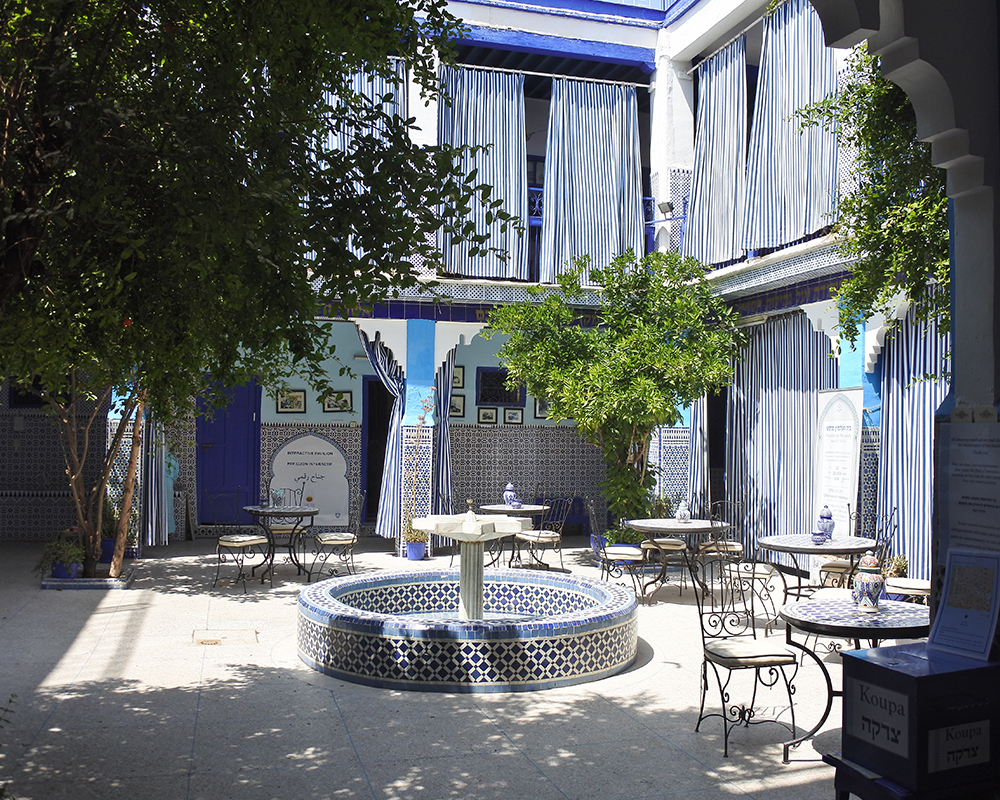 Marrakech da scoprire e da gustare 23 esterno sinagoga marrakech