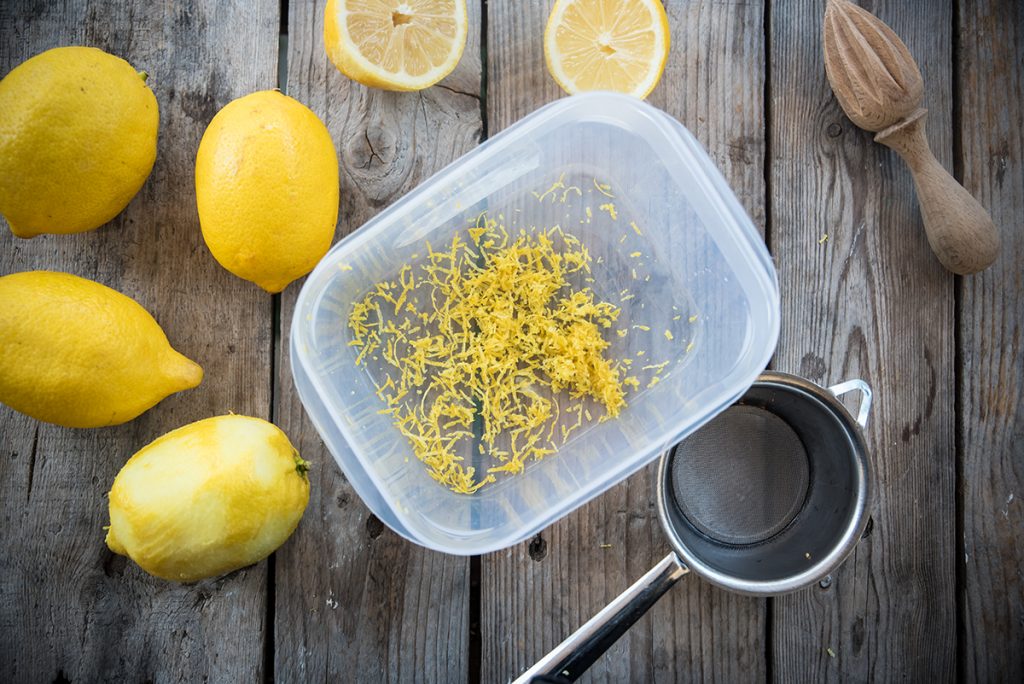 Granita al limone: fatta in casa con la ricetta di Melarossa 2 granita al limone e menta