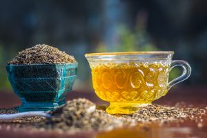 Infuso al cumino per una pancia piatta: la ricetta da preparare a casa