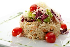 Insalata di riso con pesto di dragoncello