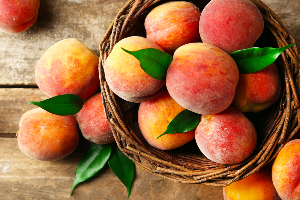 Frutta di stagione: settembre prolunga i benefici dell'estate 7 frutta settembre pesche