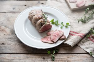 Roast beef all&rsquo;inglese: un secondo piatto di carne gustoso e sano