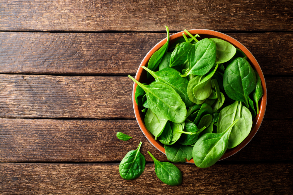 Verdura di stagione: ecco cosa mangiare a novembre 15 spinaci-cibi-autunno-stagione-verdura