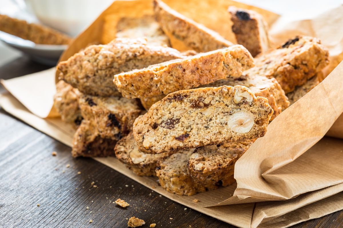 Dolci senza glutine facili e leggeri: 22 ricette amiche della dieta 17 Cantucci alle castagne