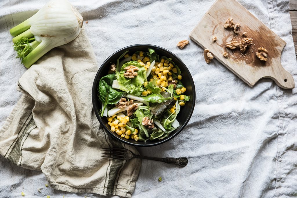 Insalata di finocchi, noci e mais 6 insalata di finocchi, noci e mais