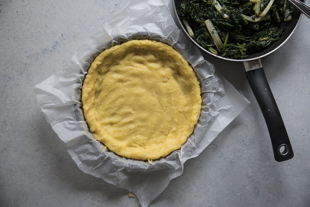 Torta salata di polenta e bietole piccanti 6 quiche di polenta