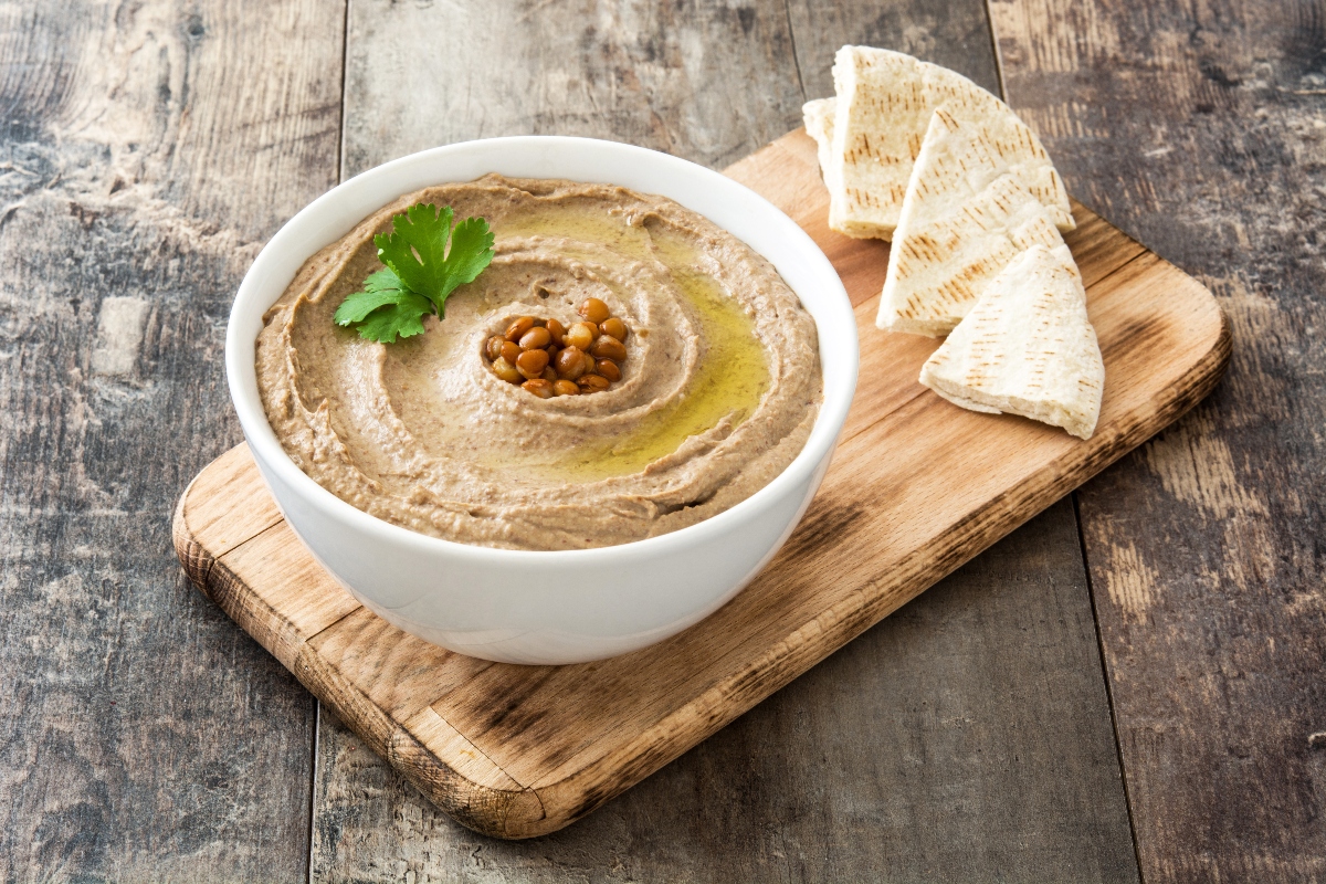 Hummus di lenticchie: una ricetta veloce per fare il pieno di ferro 2 hummus di lenticchie ricetta