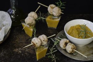 Polpette di tacchino con crema di zucca e carote