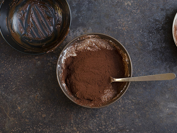 Tartufi al cioccolato: ricetta delle palline cacao e ricotta 4 tartufi di cioccolato light fase tre