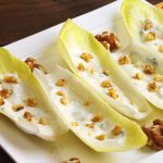 Indivia con salsa di yogurt e soia 1 indivia salsa yogurt soia