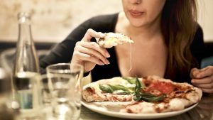 Perch&eacute; &egrave; importante masticare bene? Risponde il nutrizionista