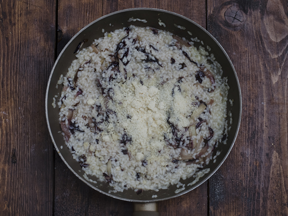 Risotto al radicchio rosso: la ricetta facile e cremosa step by step 7 risotto al radicchio fase 6