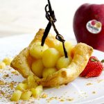 Cestini di pasta sfoglia con mele Red Delicious 1 cestini di pasta sfoglia con mele