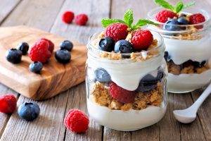 Ricette con yogurt: 23 idee nutrienti e leggere, dolci e salate
