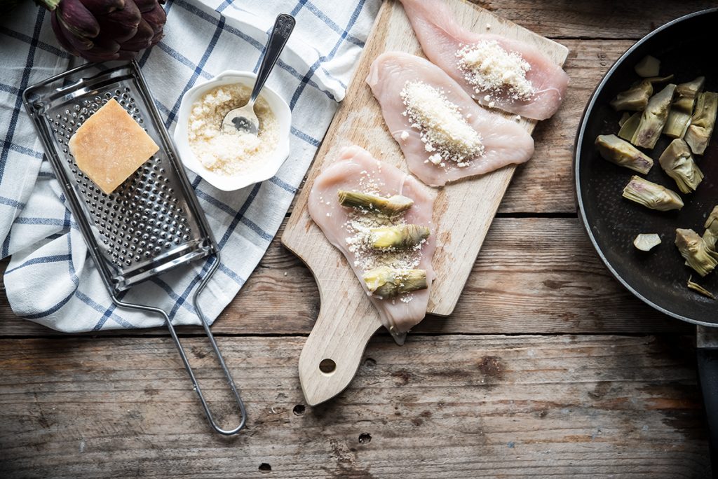 Pollo con carciofi: la ricetta degli involtini light 4 come fare gli involtini di petto di pollo con carciofi 1